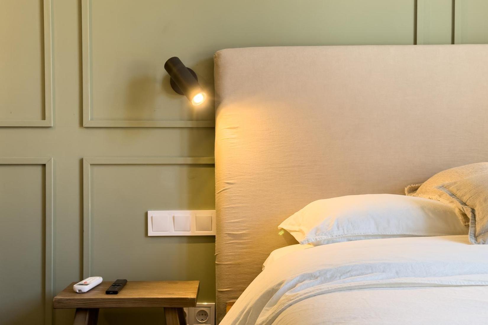 Oasis Suites Near Picasso Museum Barcelona Exterior photo